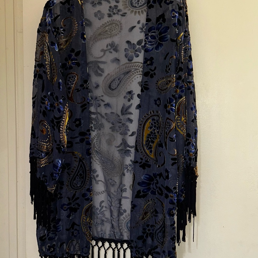 RD Style Sheer Kimono with Blue and Gray Patterns